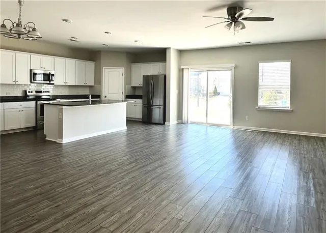 $349,990 | 186 Wynn Way, Pendergrass, GA 30567