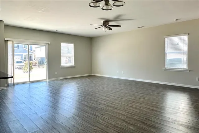 $349,990 | 186 Wynn Way, Pendergrass, GA 30567