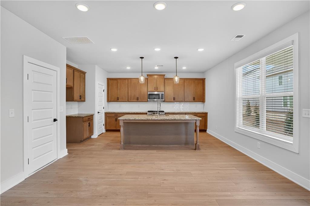 611 Villa Rica Springs Dallas, GA 30157 - Photo 8 of 32