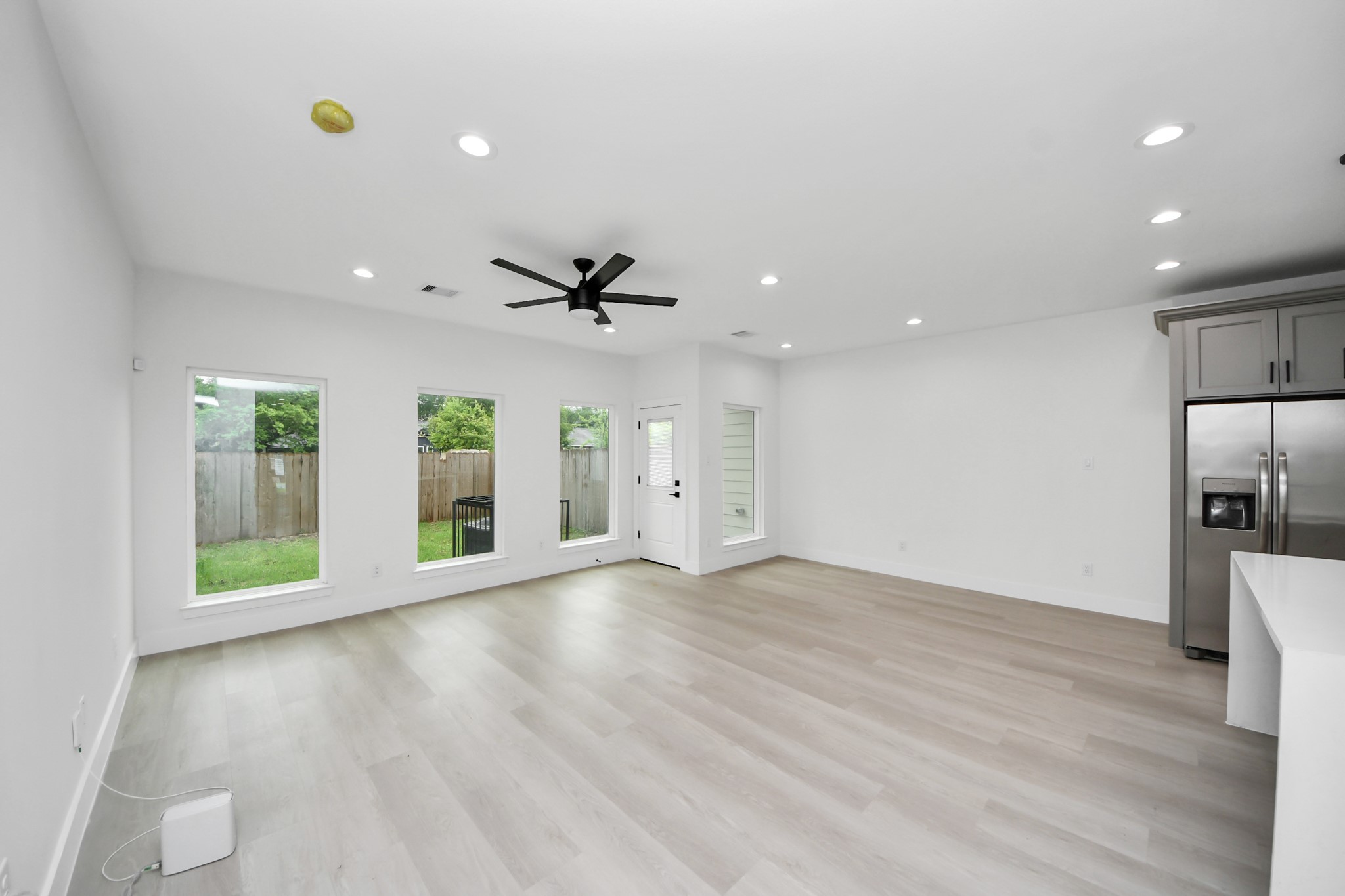 8218 Lawler Street Houston, TX 77051 - Photo 17 of 29