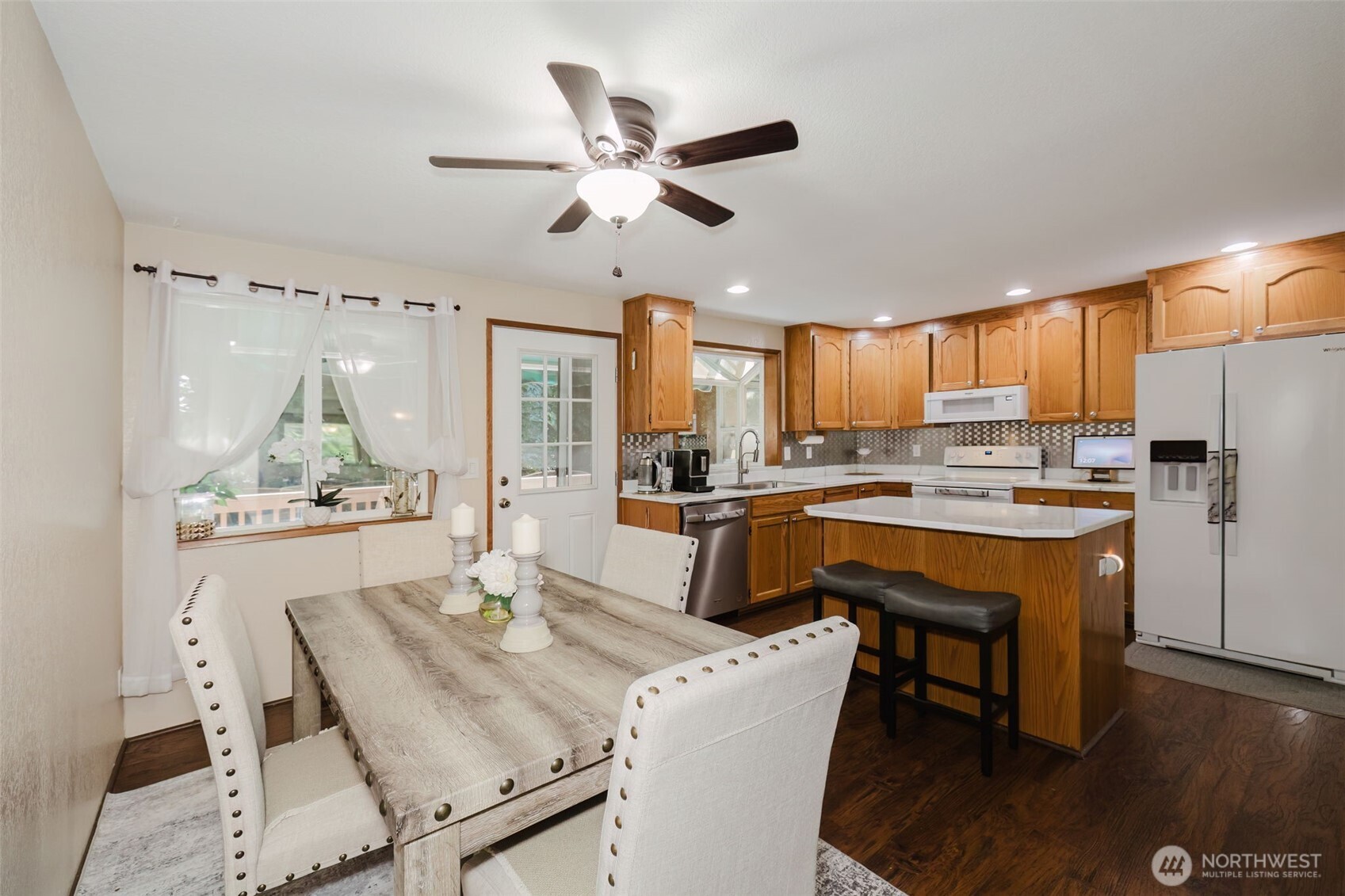 8950 Nels Nelson Road Northwest Bremerton, WA 98311 - Photo 11 of 40