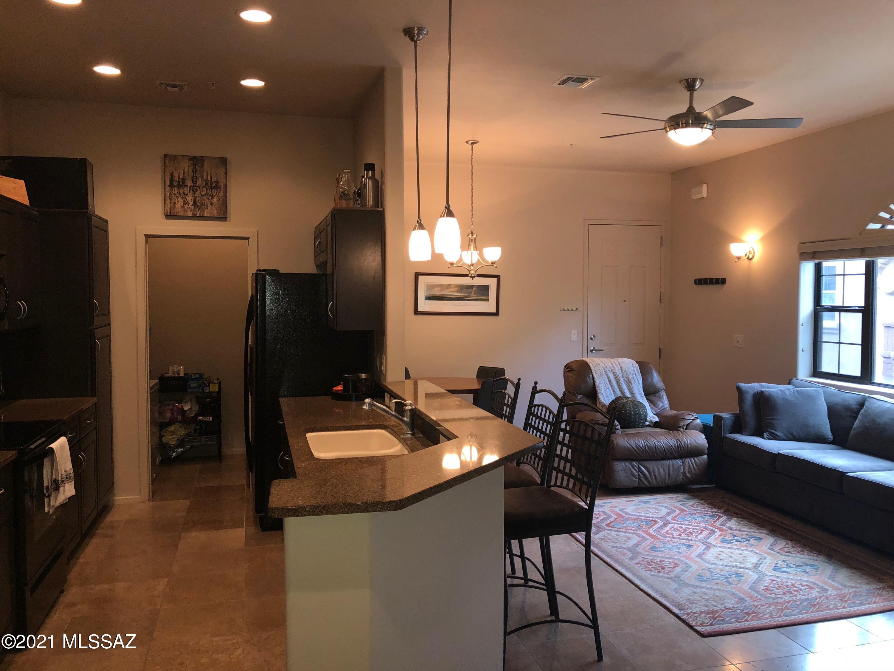 2016 East River Road, Unit 203 Tucson, AZ 85718 - Photo 3 of 10 Gallery Image 3