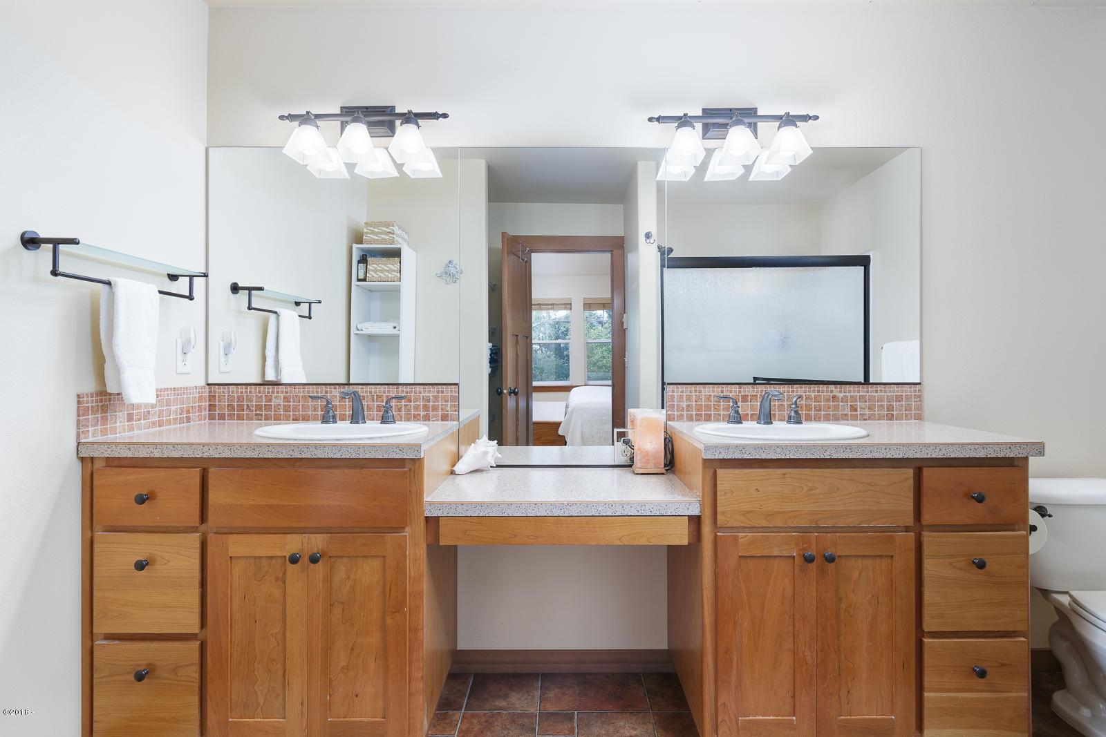 6456 Shade Street Cloverdale, OR 97112 - Photo 8 of 18 Master bathroom