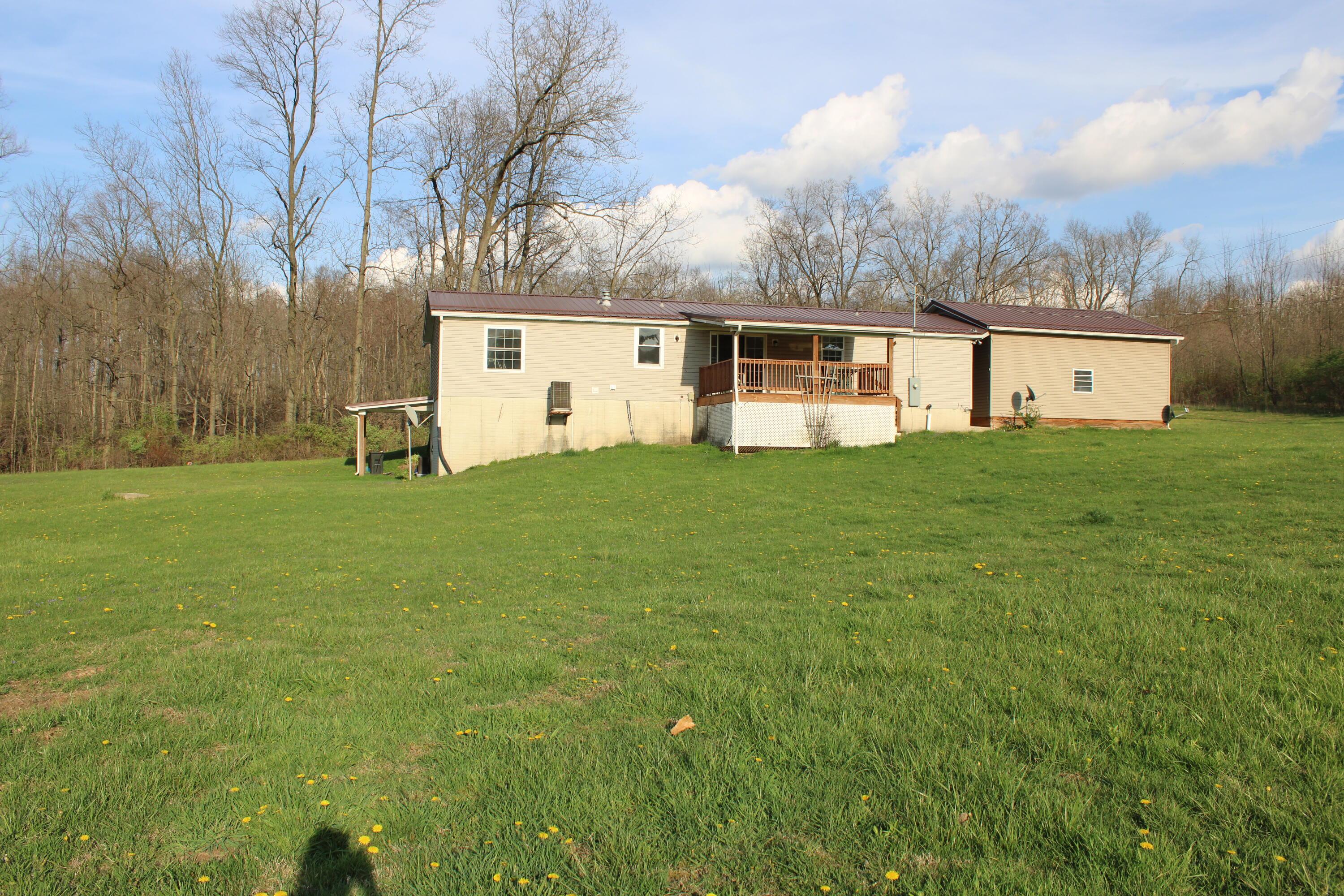 8563 Hazel Dell Road Howard, OH 43028 - Photo 10 of 13 IMG_0254