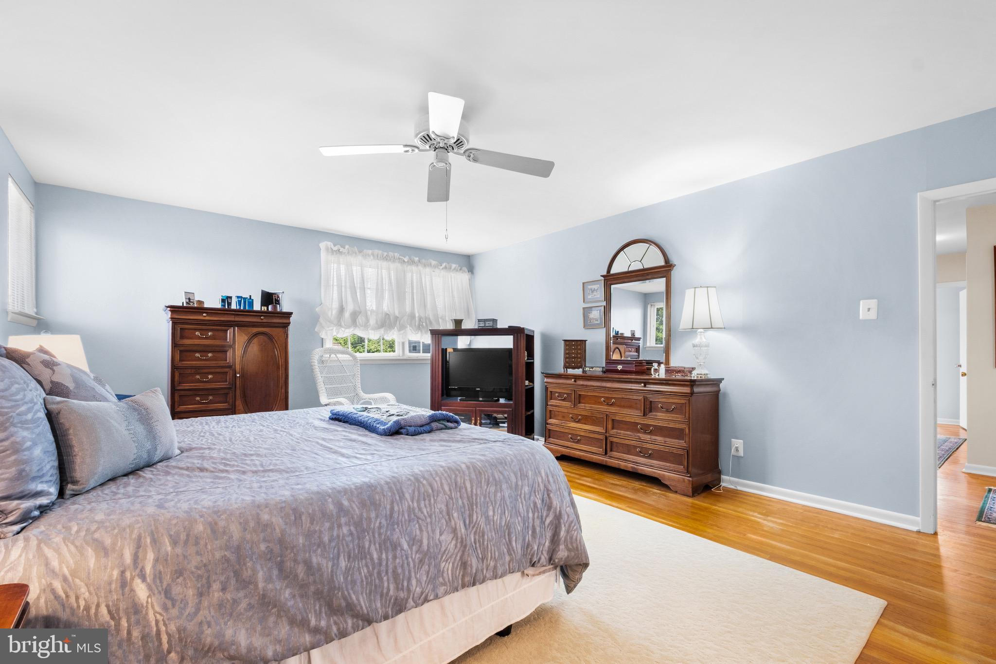 601 Norwood Road Mount Laurel, NJ 08054 - Photo 26 of 44 Primary bedroom
