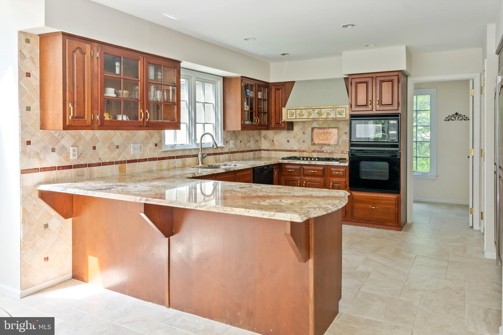 509 Northfield Road Devon, PA 19333 - Photo 8 of 28