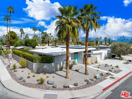 $1,850,000 | 1420 East Sunny Dunes Road, Palm Springs, CA 92264