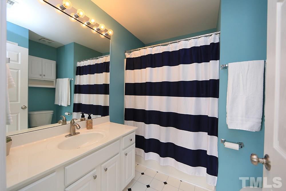5506 Red Robin Road Raleigh, NC 27613 - Photo 22 of 25