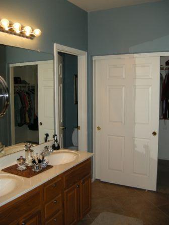 2424 West Carter Road Phoenix, AZ 85041 - Photo 14 of 27 Master Bathroom