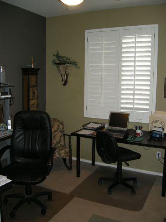 2424 West Carter Road Phoenix, AZ 85041 - Photo 9 of 27 Den/Office