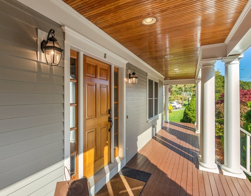 8 Blossom Street Lexington, MA 02421 - Photo 4 of 42 Gallery Image 4