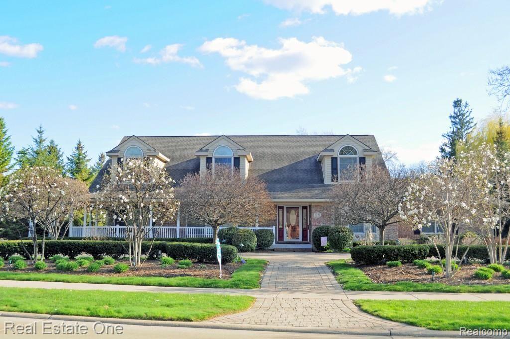 1271 South Renaud Road Grosse Pointe, MI 48236 - Photo 2 of 46 Lavish custom landscaping greets you