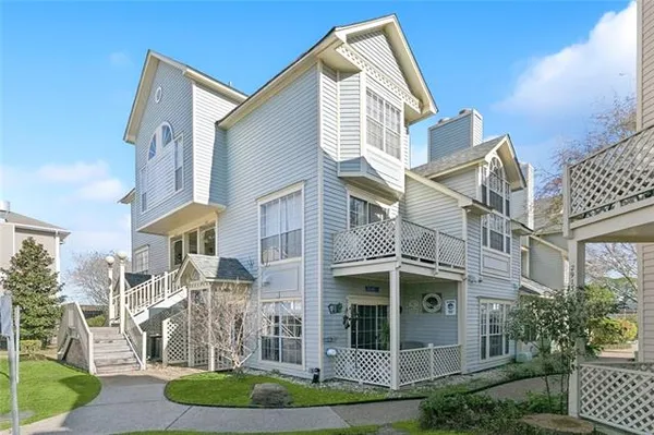 $269,900 | 3011 Audubon Trace, Unit 3011, Jefferson, LA 70121