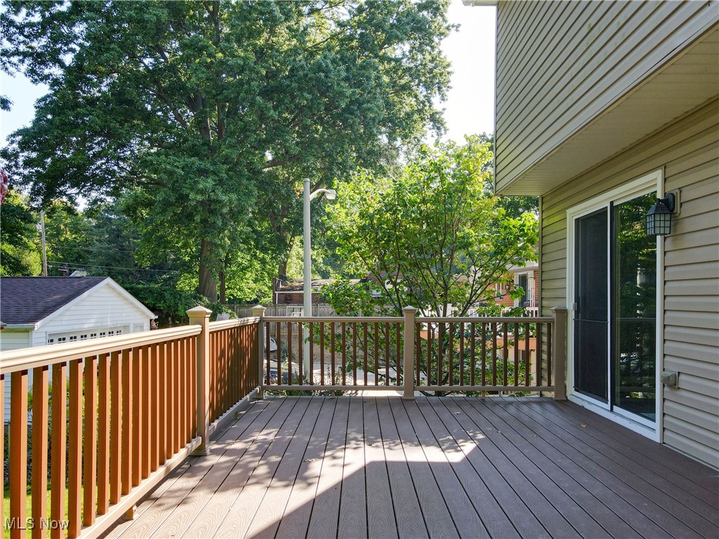 3491 Kent Road Stow, OH 44224 - Photo 33 of 40 Composite back deck