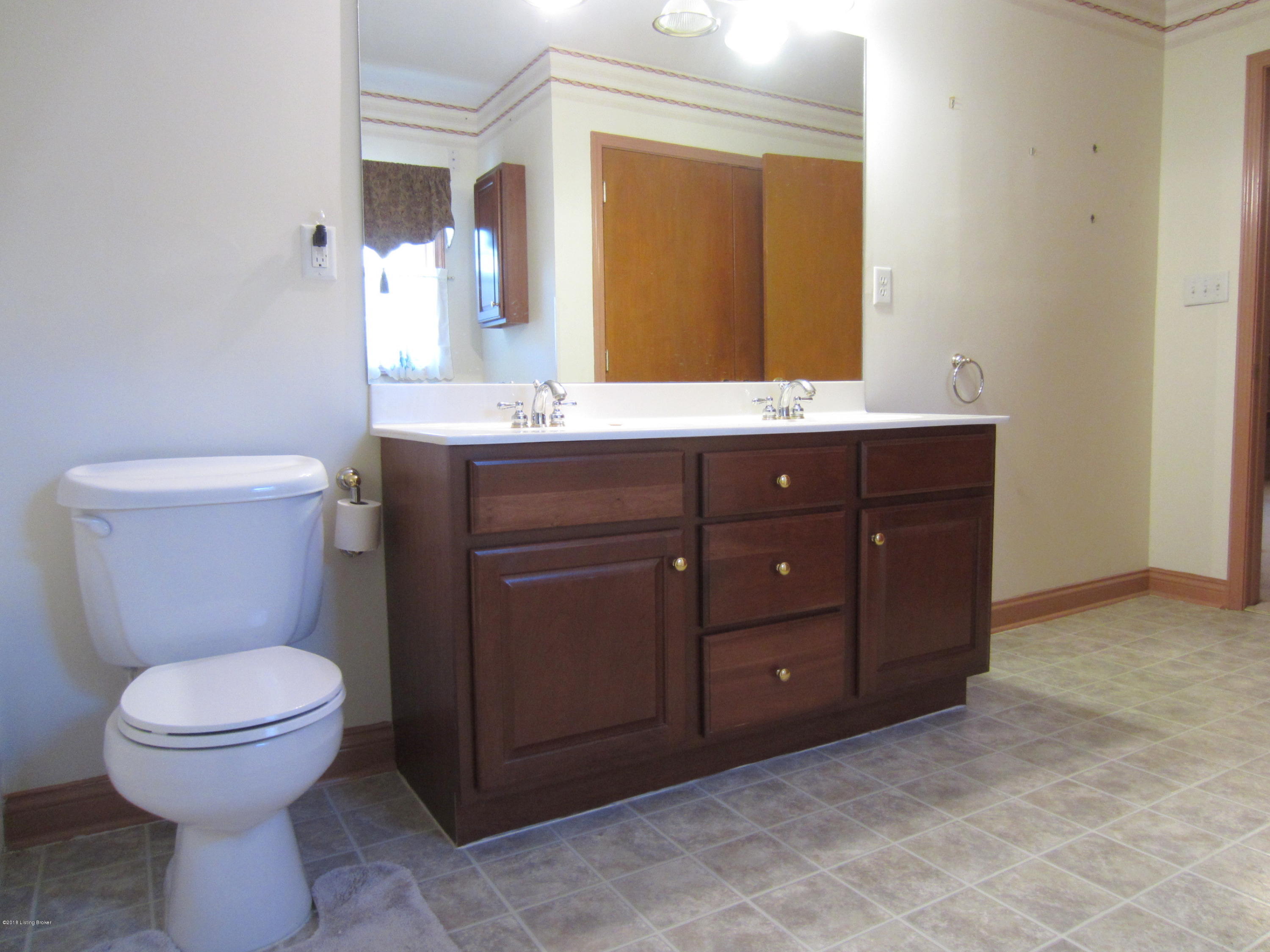 3530 Graham Road Louisville, KY 40207 - Photo 22 of 44 Master Bath vanity