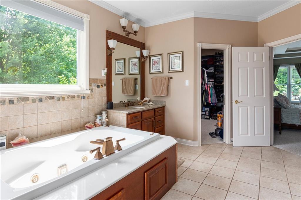 7402 South Franklin Road Indianapolis, IN 46259 - Photo 30 of 52 Gallery Image 30