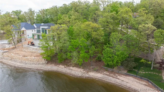 $550,000 | 954A Las Campanas Court, Sunrise Beach, MO 65079