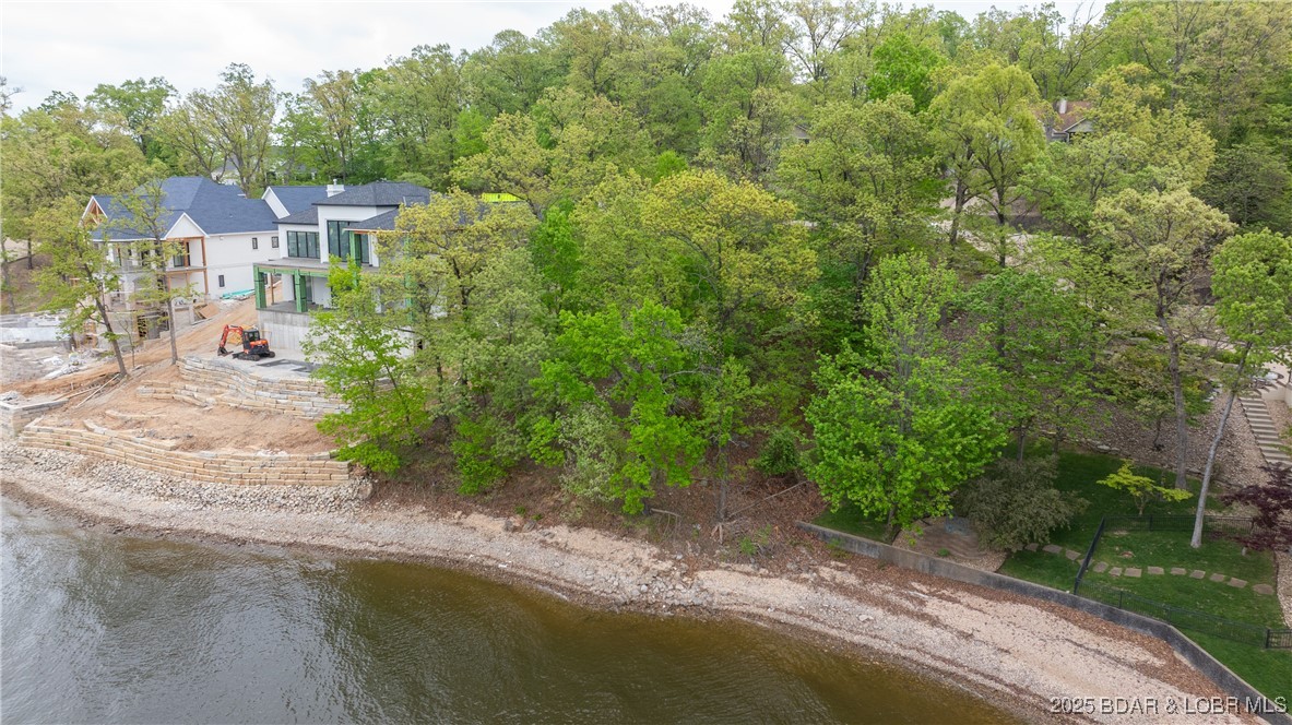 954A Las Campanas Court Sunrise Beach, MO 65079 - Photo 2 of 20