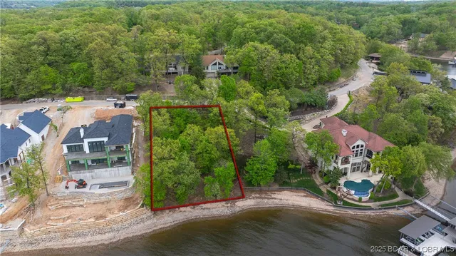 $550,000 | 954A Las Campanas Court, Sunrise Beach, MO 65079