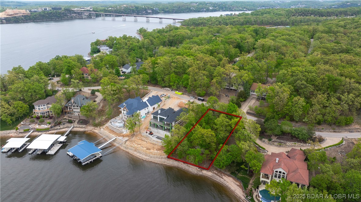 954A Las Campanas Court Sunrise Beach, MO 65079 - Photo 4 of 20