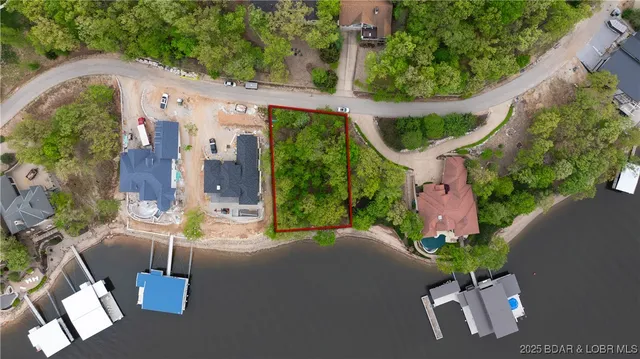 $550,000 | 954A Las Campanas Court, Sunrise Beach, MO 65079