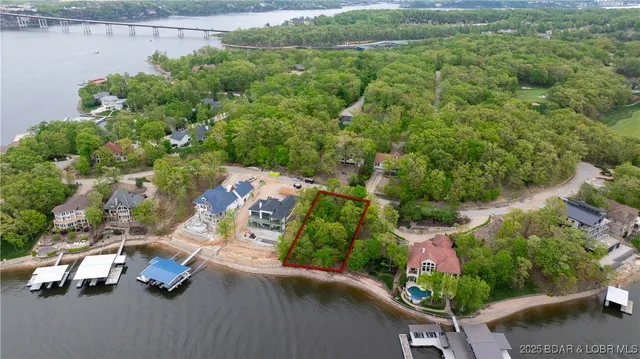 $550,000 | 954A Las Campanas Court, Sunrise Beach, MO 65079