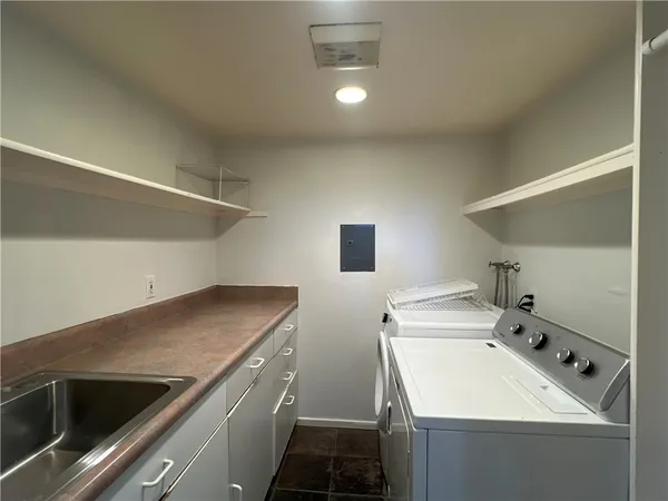 $6,400 | 8 Valley View, Irvine, CA 92612