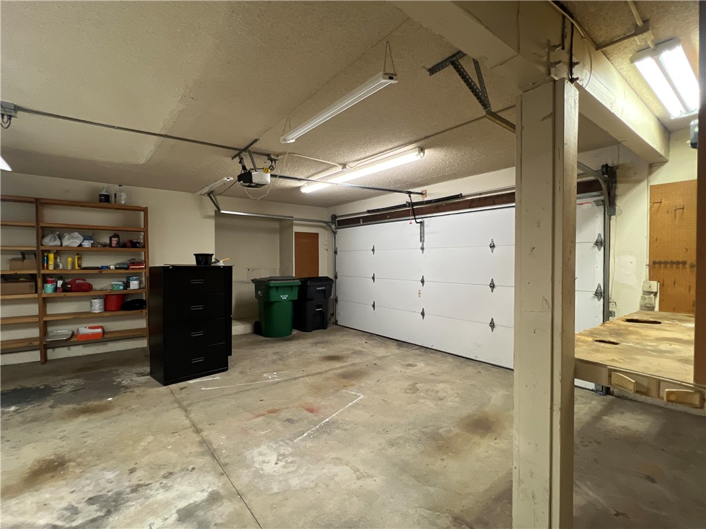 8 Valley View Irvine, CA 92612 - Photo 17 of 49 Attached Garage