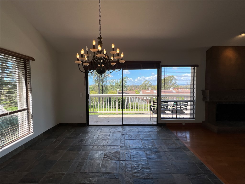 8 Valley View Irvine, CA 92612 - Photo 22 of 49 Dining Room