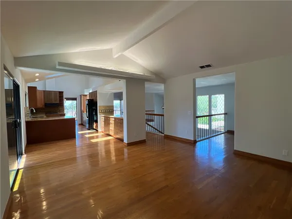 $6,400 | 8 Valley View, Irvine, CA 92612