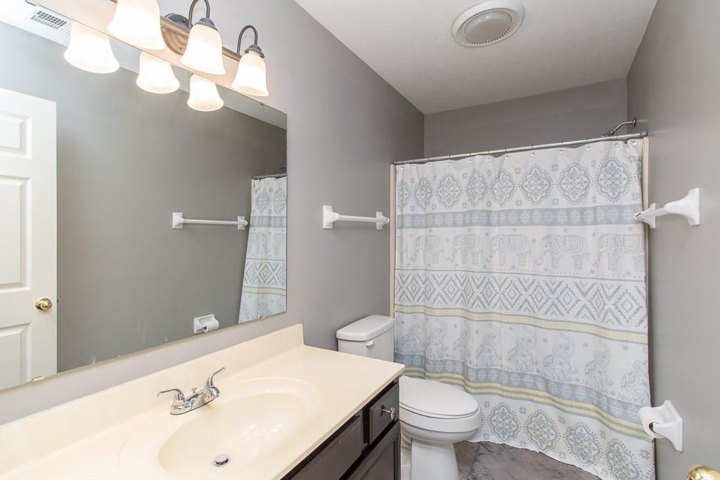 10847 Thistle Ridge Fishers, IN 46038 - Photo 25 of 36 Gallery Image 25