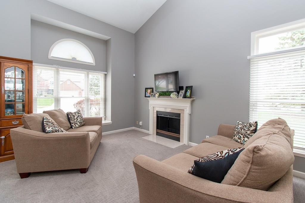 10847 Thistle Ridge Fishers, IN 46038 - Photo 8 of 36 Gallery Image 8