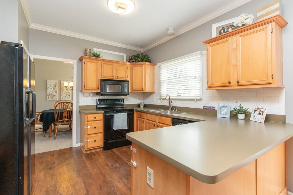 10847 Thistle Ridge Fishers, IN 46038 - Photo 10 of 36 Gallery Image 10