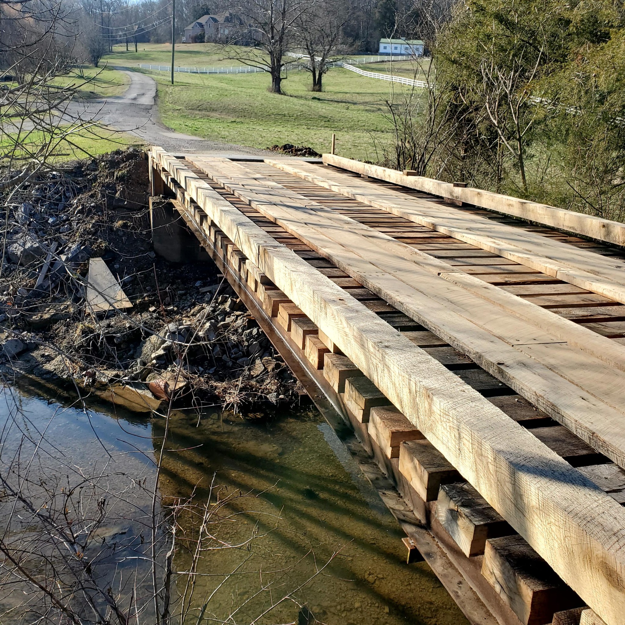 7412 River Rd Pike Nashville, TN 37209 - Photo 22 of 27 a view of a garden with an outdoor space
