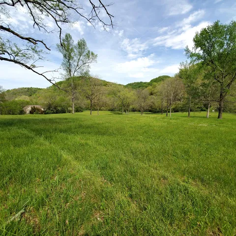 $675,000 | 7412 River Rd Pike, Nashville, TN 37209