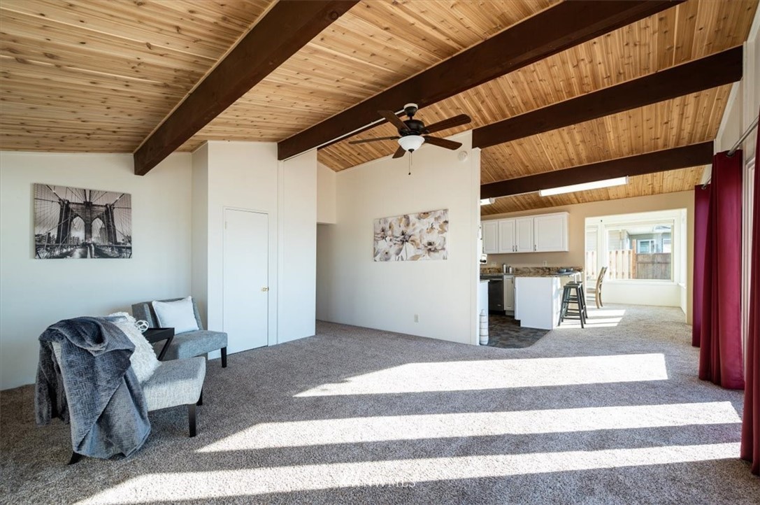 3443 Robertson Road Bellingham, WA 98226 - Photo 5 of 39 Gallery Image 5
