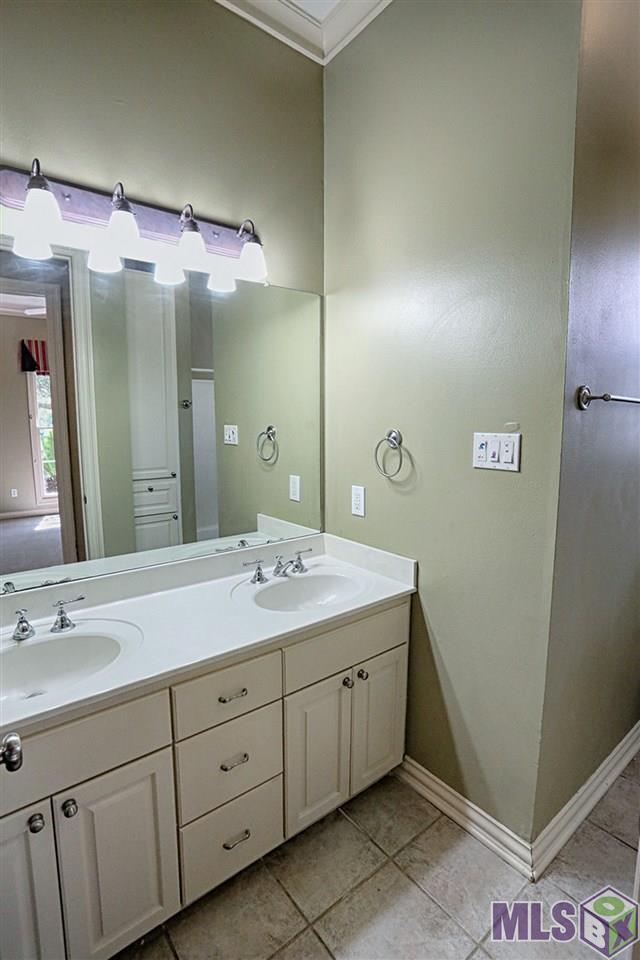 19417 Point O' Woods Court Baton Rouge, LA 70809 - Photo 35 of 36