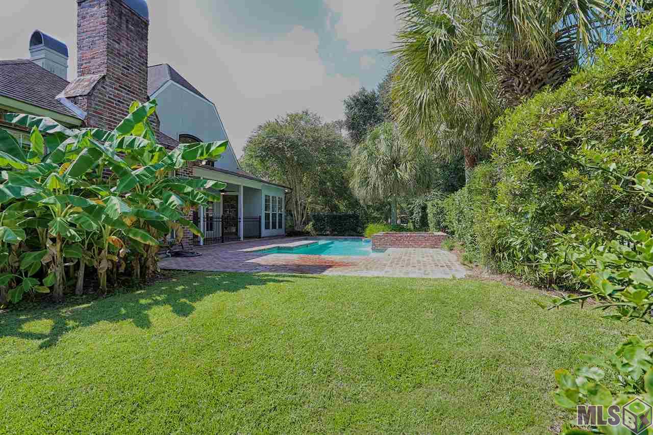 19417 Point O' Woods Court Baton Rouge, LA 70809 - Photo 6 of 36