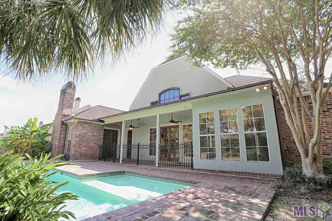 19417 Point O' Woods Court Baton Rouge, LA 70809 - Photo 7 of 36