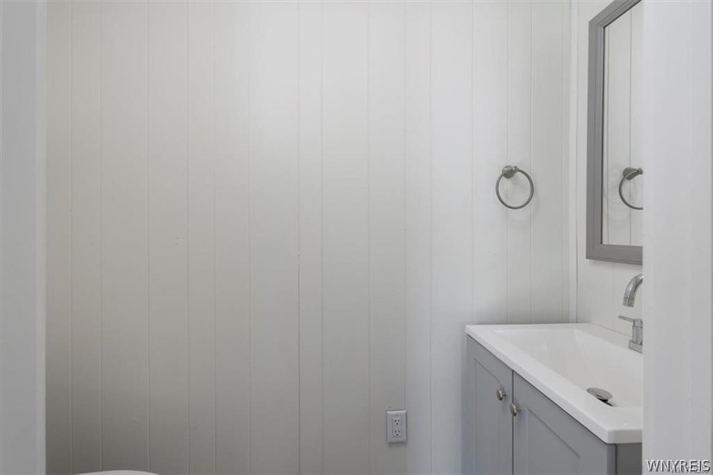 28 R Olean Street East Aurora, NY 14052 - Photo 8 of 14 Gallery Image 8