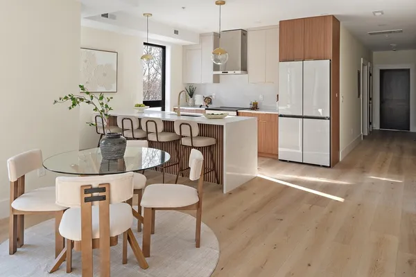 $774,900 | 17 Holmes Street, Unit 101, Quincy, MA 02171