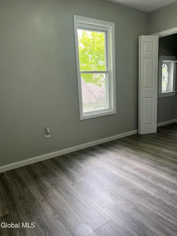 $2,800 | 206 Catherine Street, Scotia, NY 12302