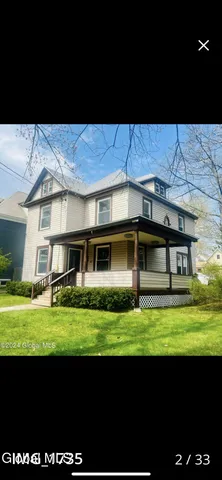 $2,800 | 206 Catherine Street, Scotia, NY 12302