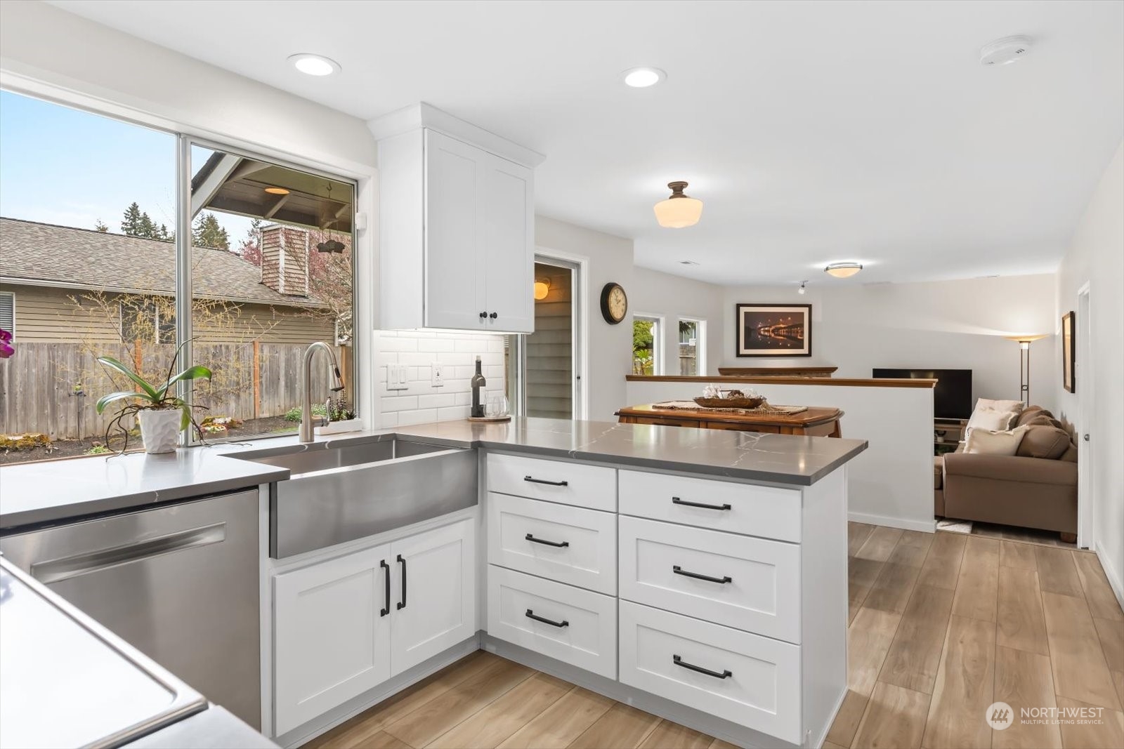 2929 171st Place Southeast Bothell, WA 98012 - Photo 9 of 30 Gallery Image 9