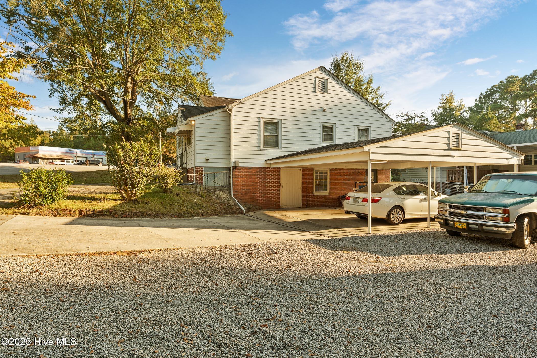 1817 Fayetteville Road Rockingham, NC 28379 - Photo 3 of 23 A7403933-r-Edit