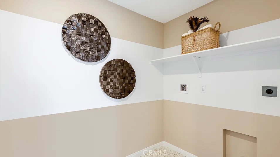 1658 Phantom Lane Rialto, CA 92376 - Photo 16 of 22 a view of a wall painting