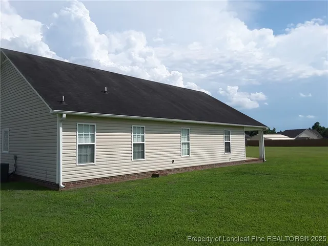 $1,600 | 102 Kennedy Drive, Raeford, NC 28376