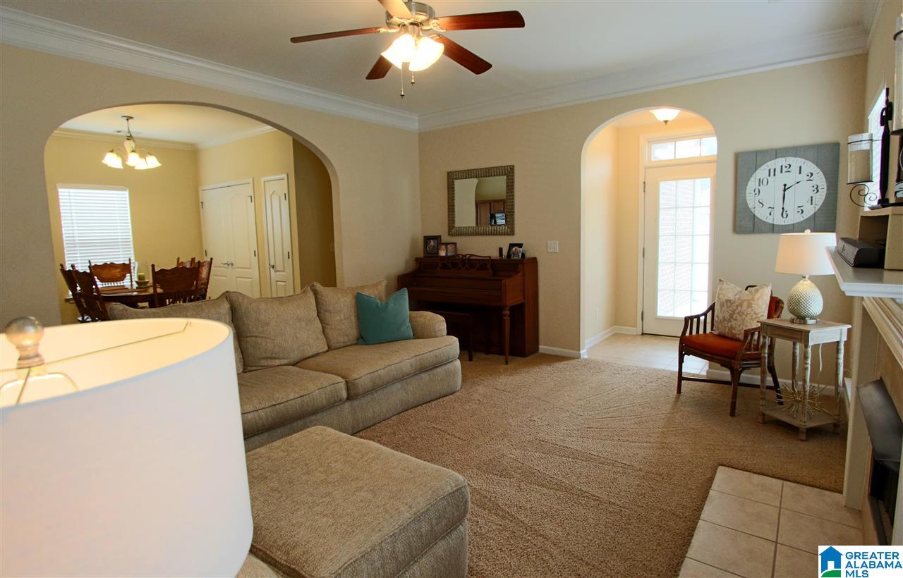 157 Highview Cove Pelham, AL 35124 - Photo 10 of 40