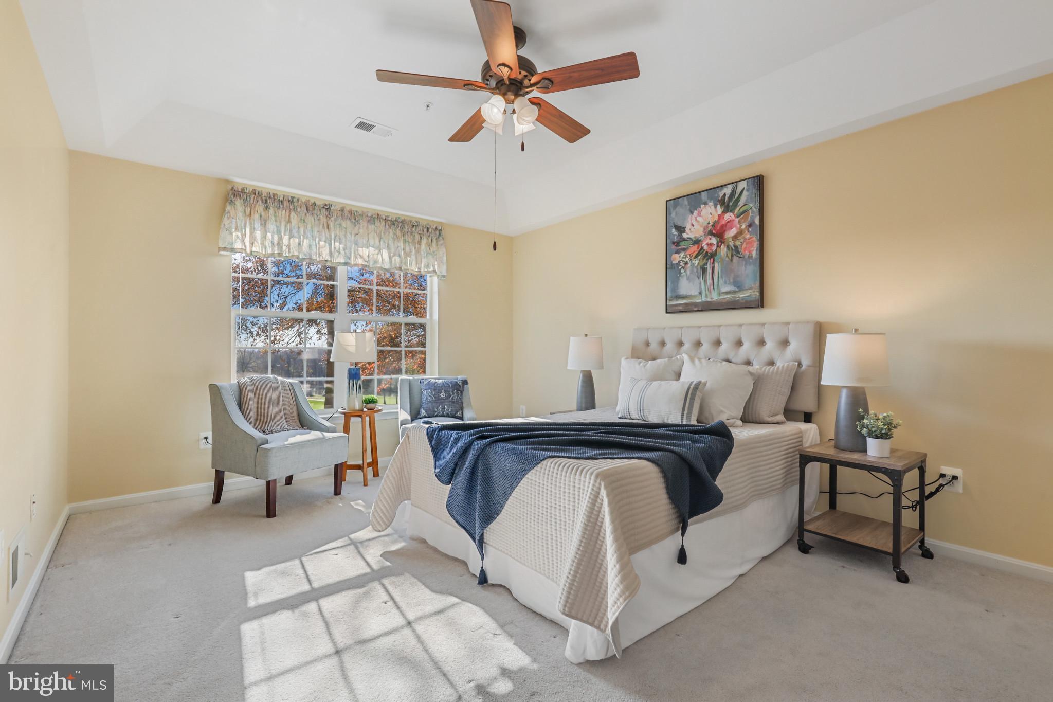 7315 Brookview Road, Unit 106 Elkridge, MD 21075 - Photo 30 of 47 White w/w recently professionally cleaned