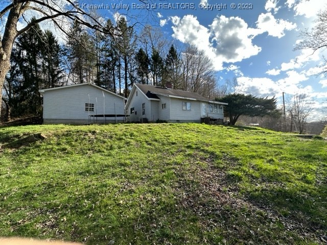 178 Starlight Road Alum Creek, WV 25003 - Photo 6 of 8 Gallery Image 6